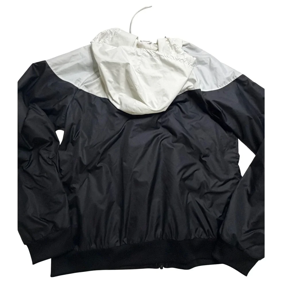 Nike Windrunner Windbreaker Jacket Black White Colorblock Hooded Mens Medium